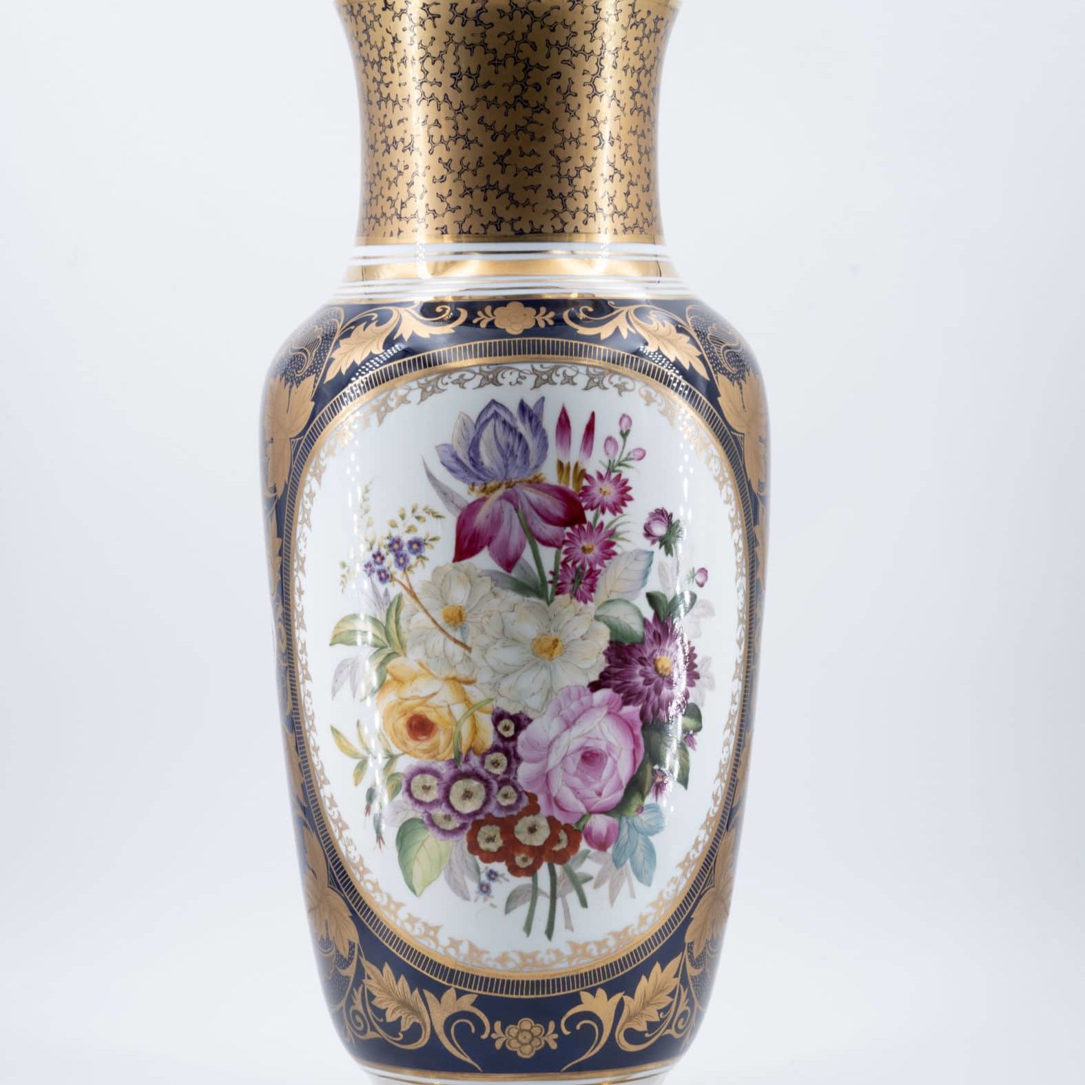 Grand vase en porcelaine de Paris, XIXe siècle