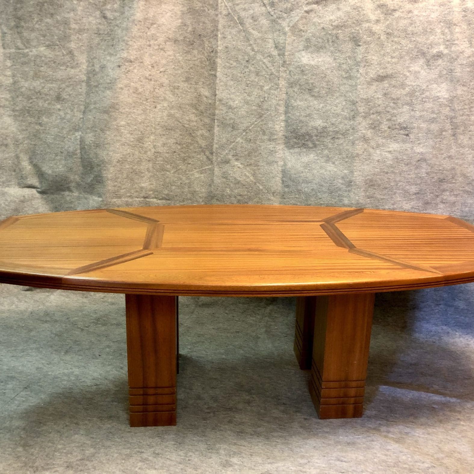 Large Mahogany Table, 20th Century