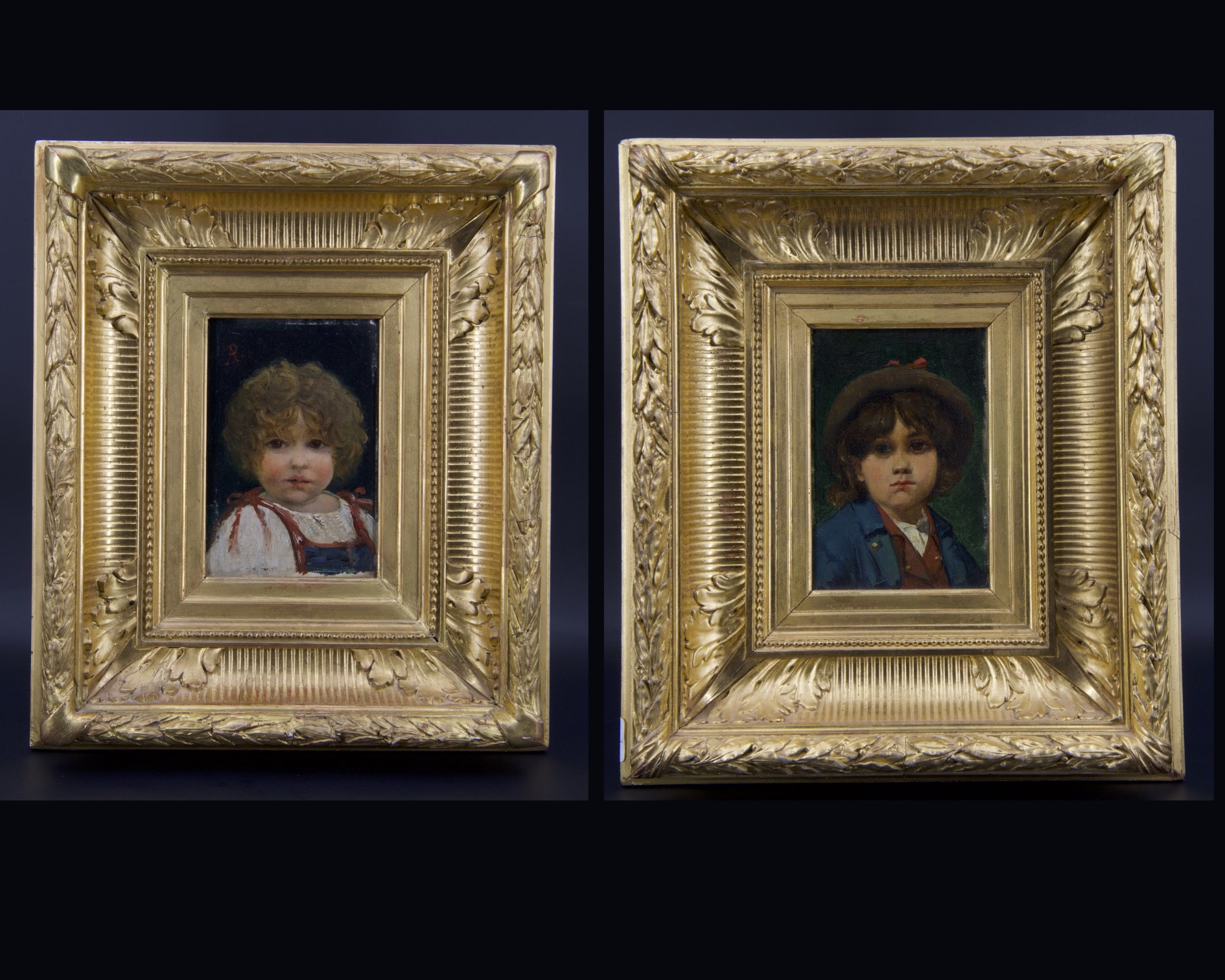 Pair of oil on panel depicting portraits of children. Paris, 19th century