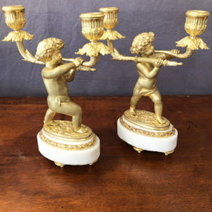 Paire de candélabres en bronze doré et marbre, XIXe siècle