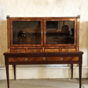 Bonheur-du-jour estampillé Pierre Mantel, seconde moitié du XVIIIe siècle