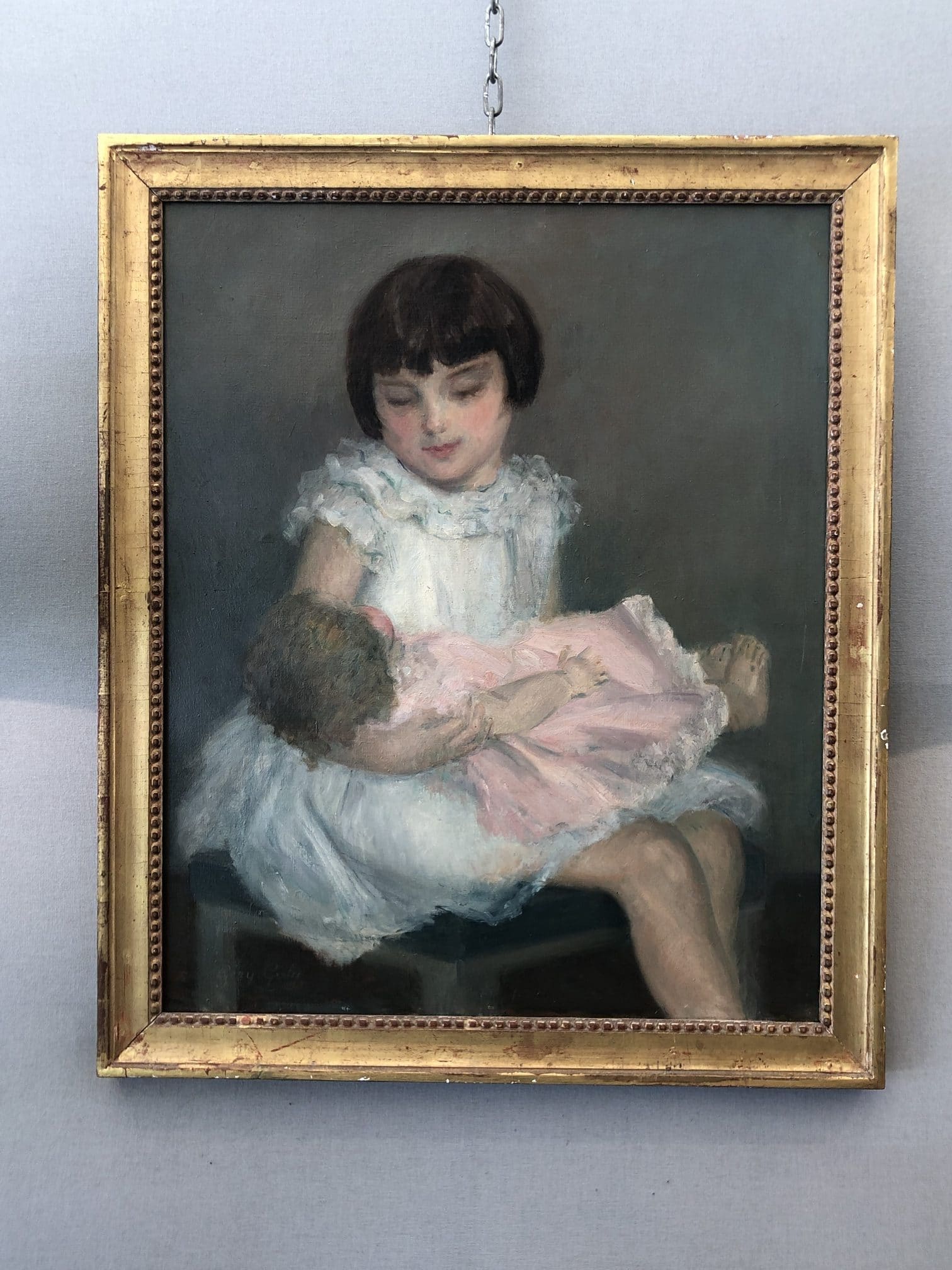 La poupée. Huile sur toile signée Marguerite Géry-Galy et datée 1934