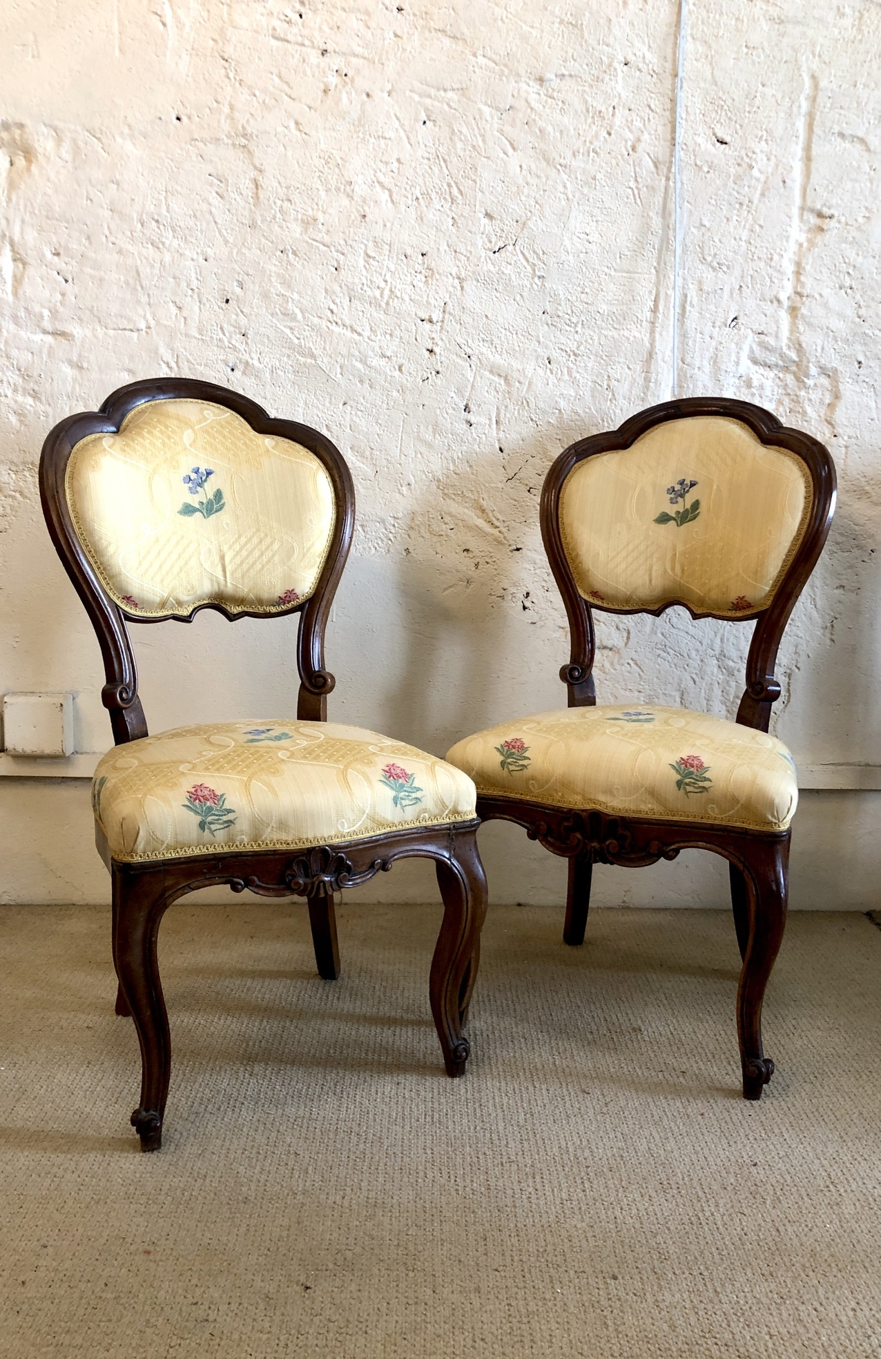 Paire de chaises style Louis XV, XIXe siècle