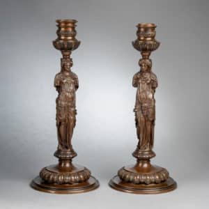 Paire de bougeoirs en bronze Barbedienne, XIXe siècle