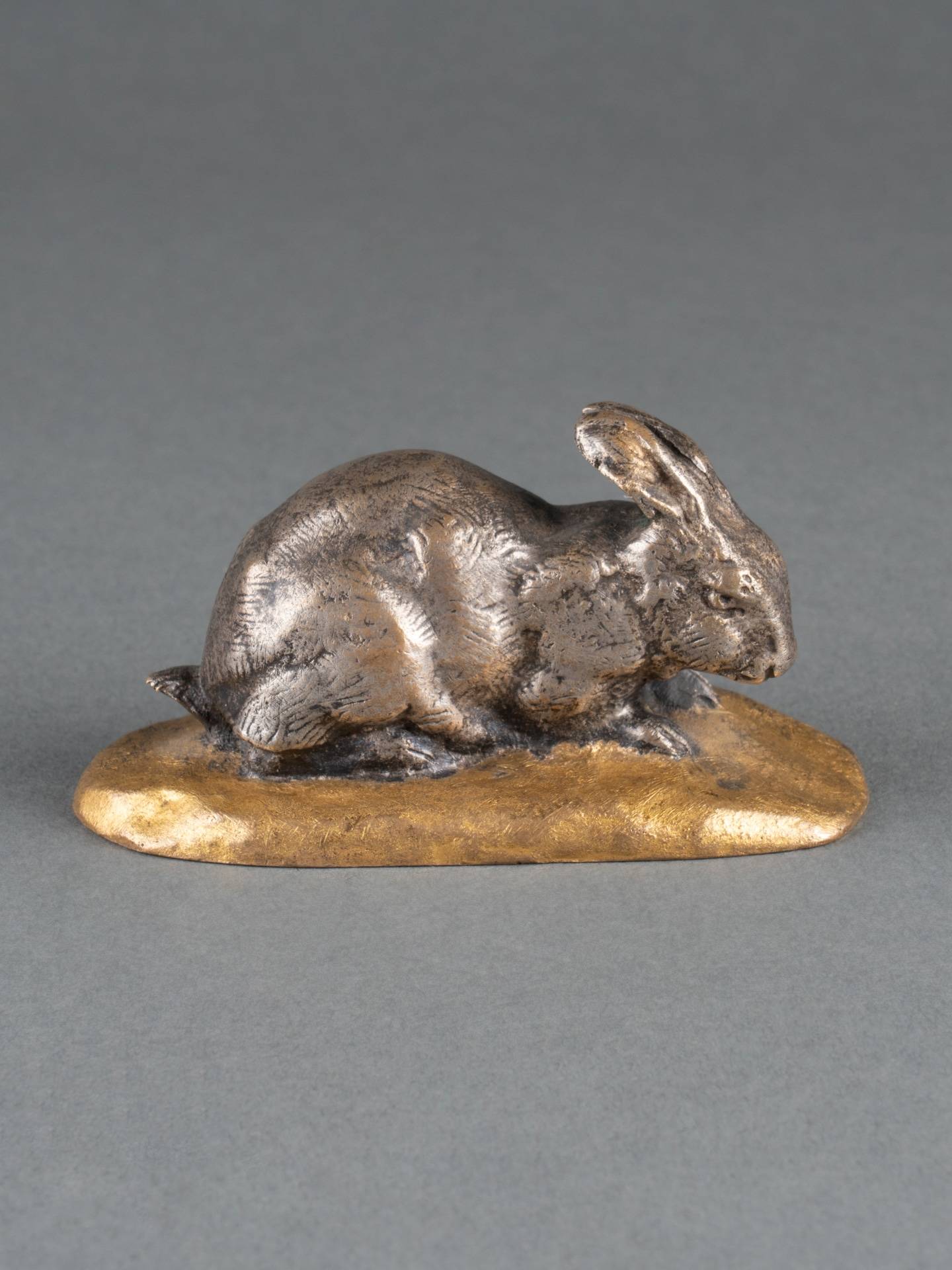 Petit bronze Lièvre, d’après Antoine-Louis Barye (1795 - 1875)