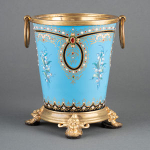 Petit-cache pot émaillé, XIXe siècle