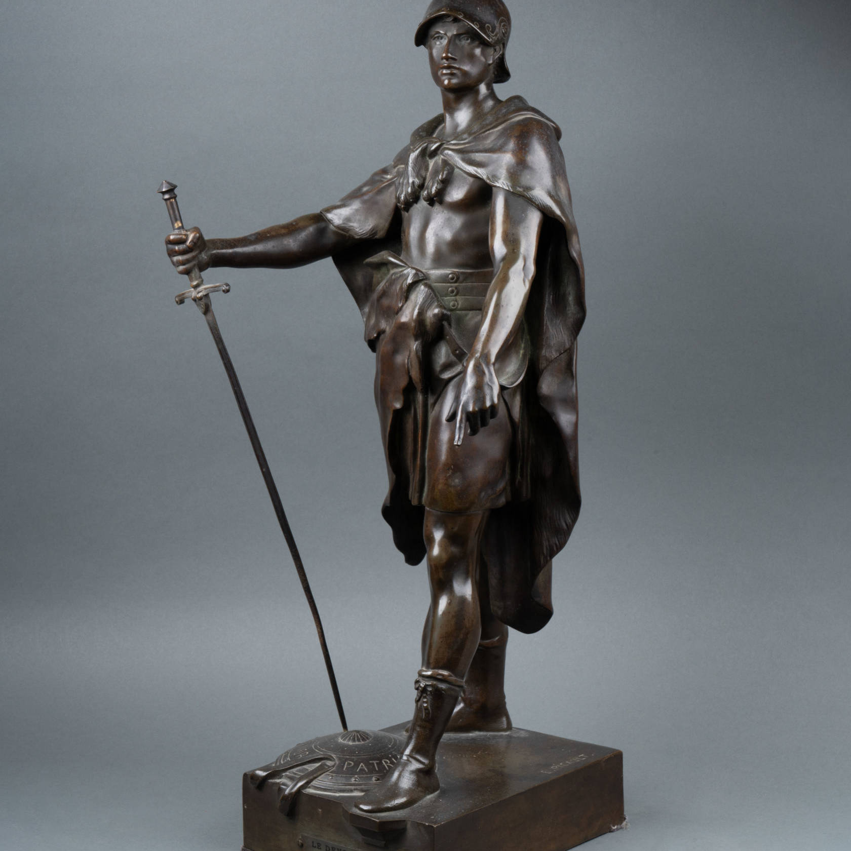 Allégorie du Devoir, bronze d’après Émile Picault, dernier quart du XIXe siècle