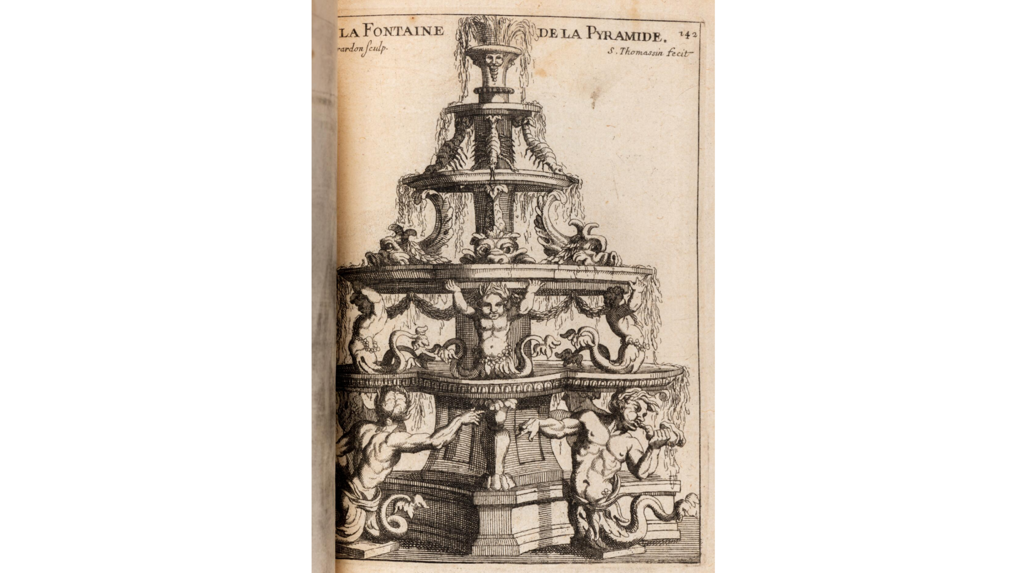 Dessin Girardon / Simon Thomassin, La Fontaine de la Pyramide. Gravure publiée dans Simon Thomassin, Recueil des statues, groupes, fontaines, termes, vases et autres magnifiques ornemens du château et parc de Versailles, 1694, pl. 142. Versailles, musée national des châteaux de Versailles et de Trianon, GR 159 © Château de Versailles / Christophe Fouin