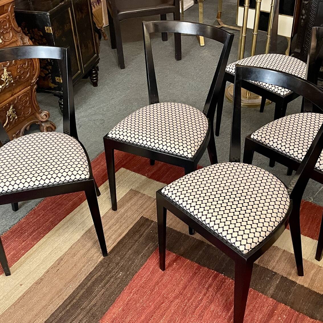 Suite de chaises Livia en bois laqué, Gio Ponti, XXe siècle