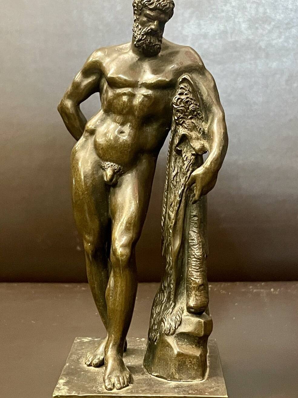 Petite édition en bronze de l’Hercule Farnèse, XIXe siècle