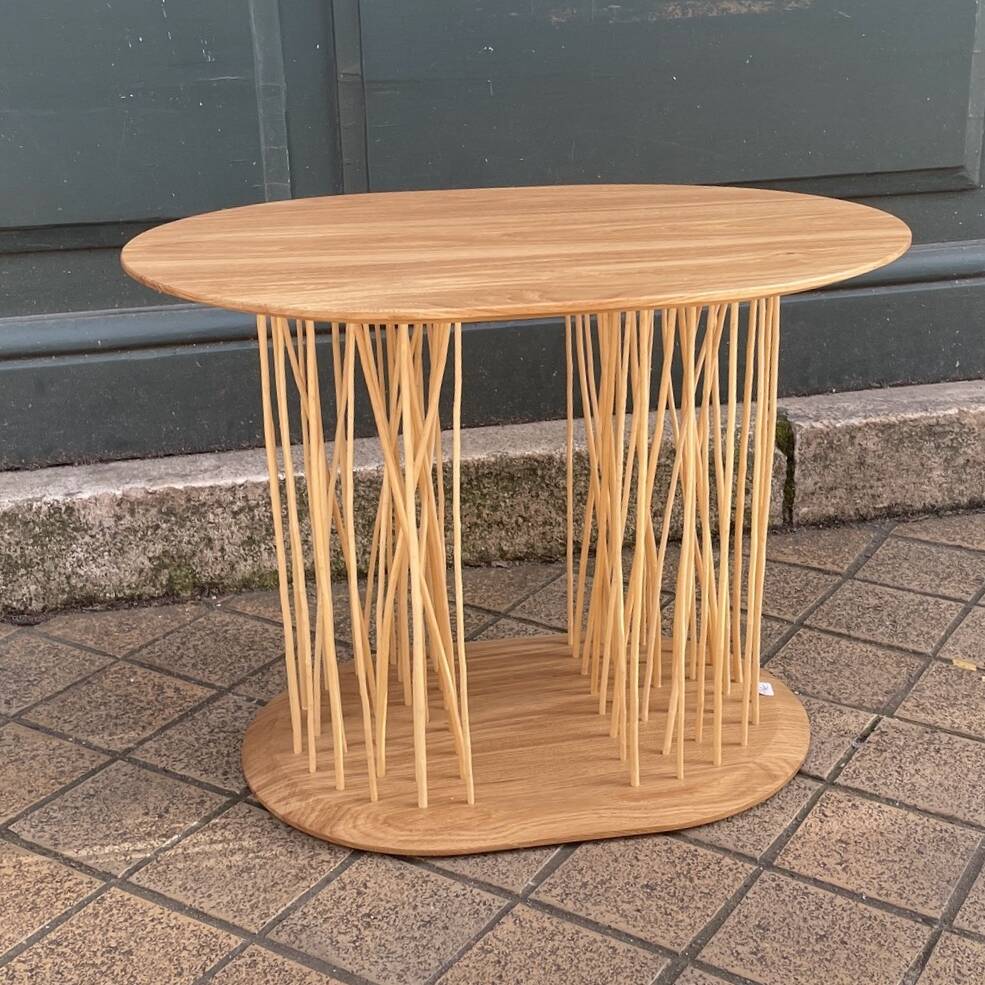 Table contemporaine, création d’ébéniste 