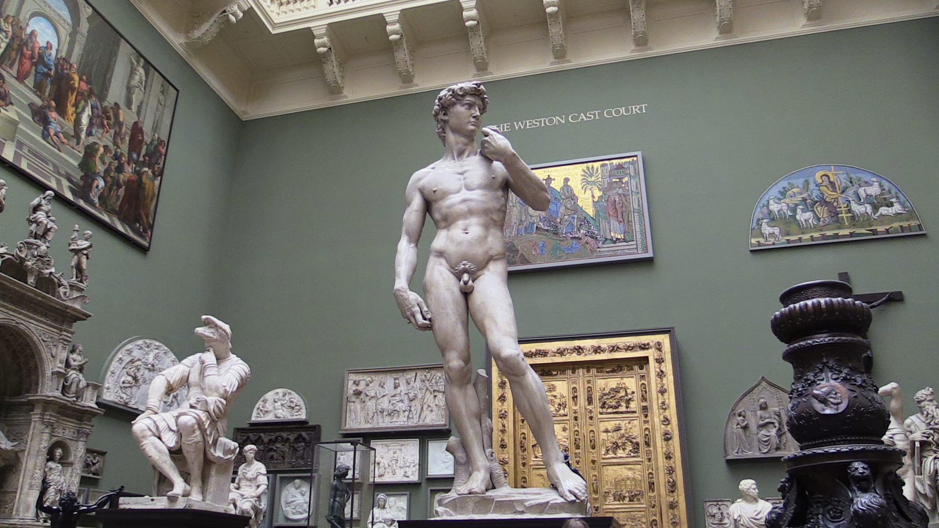 Vue de The Weston Cast Court au Victoria & Albert Museum de Londres