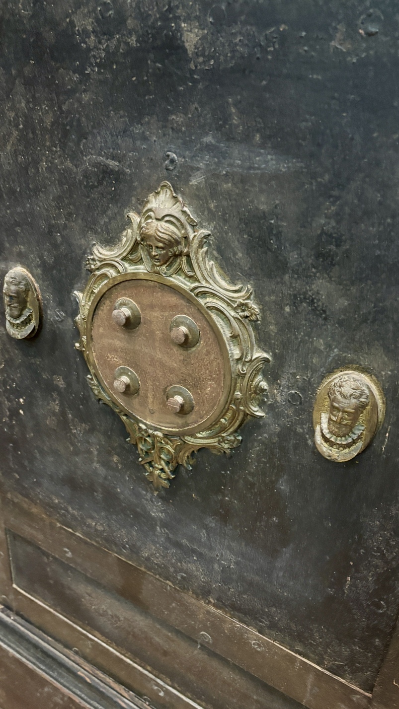 Coffre-fort avec serrures fonctionnant, XIXe siècle