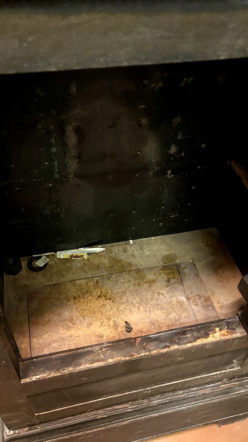 Coffre-fort avec serrures fonctionnant, XIXe siècle