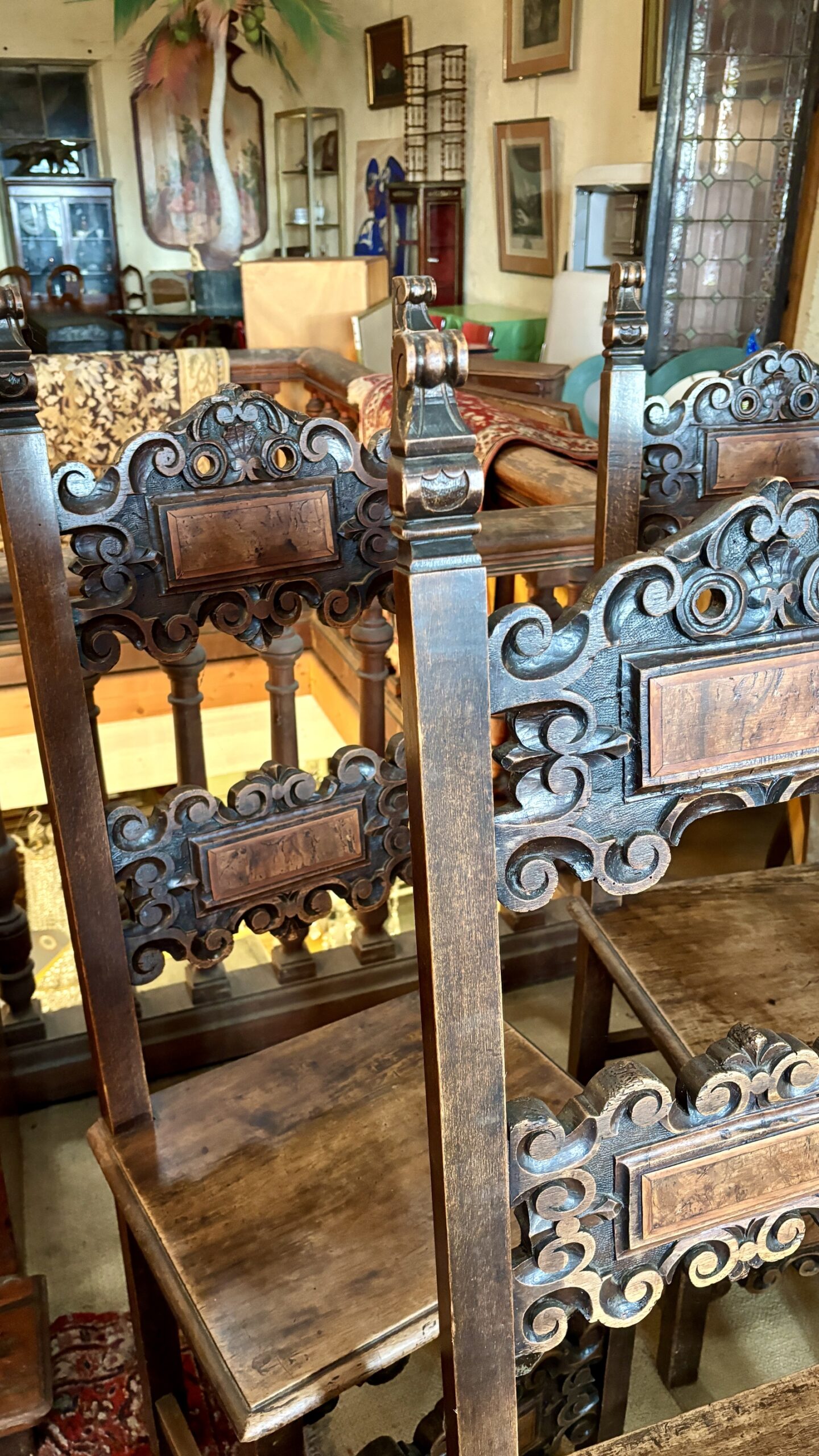 Suite de six (6) chaises, fin XIXe siècle