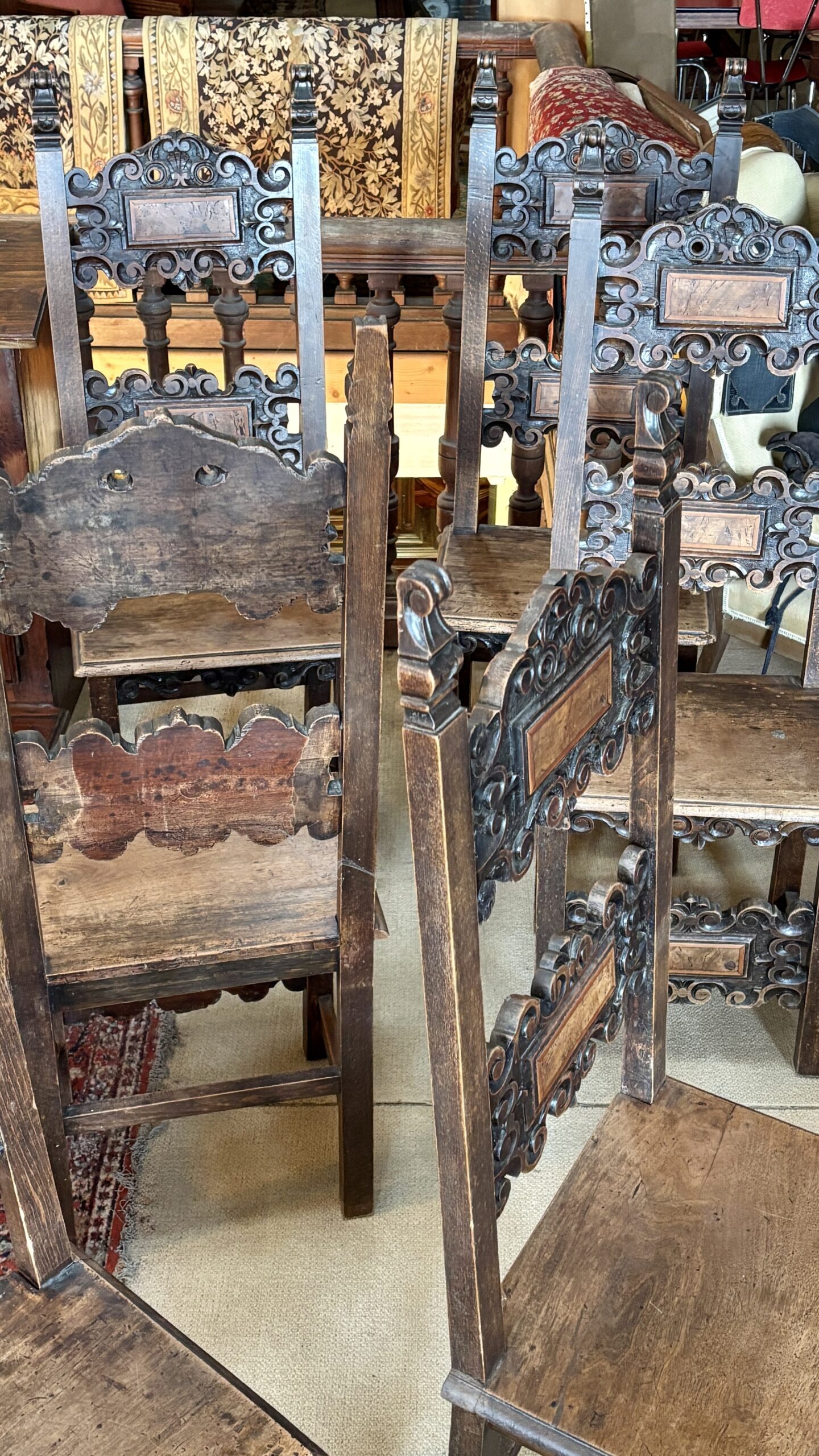 Suite de six (6) chaises, fin XIXe siècle