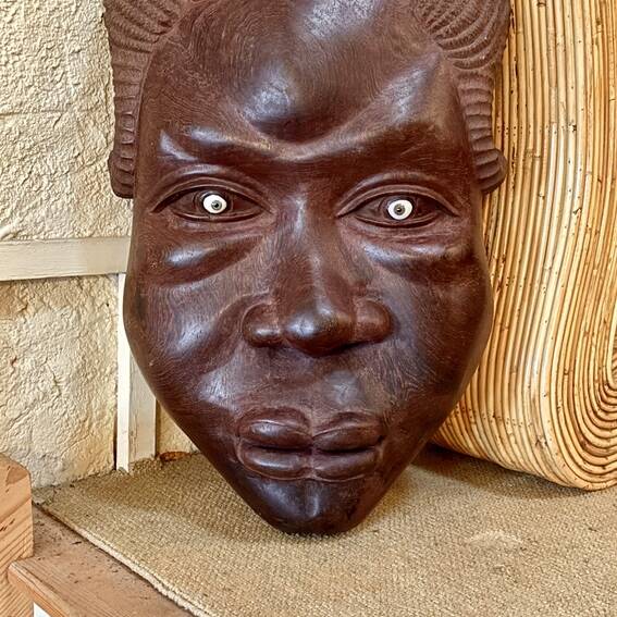 Masque africain / sculpture africaine, XXe siècle