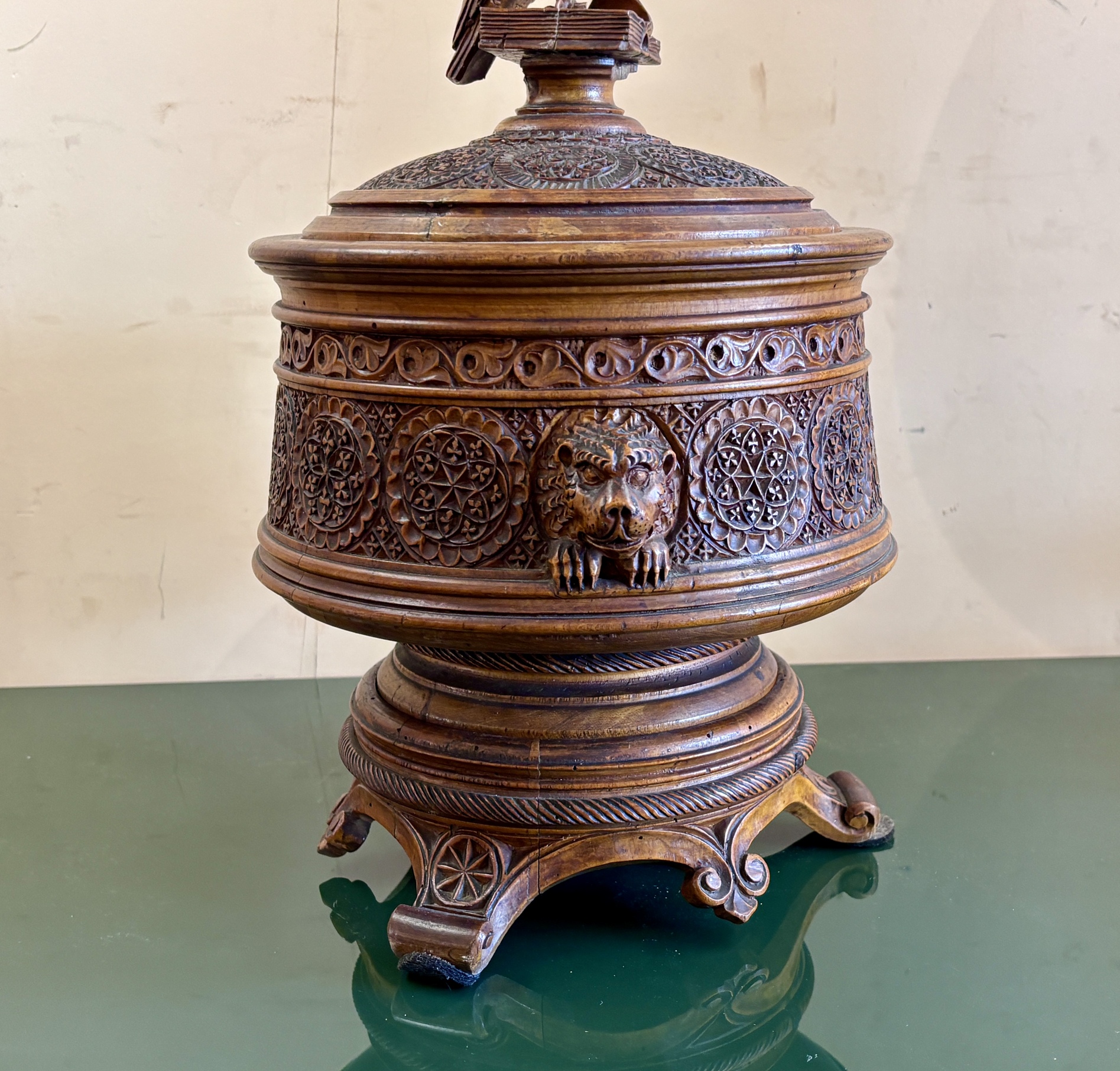 Wooden Covered Serving Pot, Russia, Late 18th/Early 19th Century