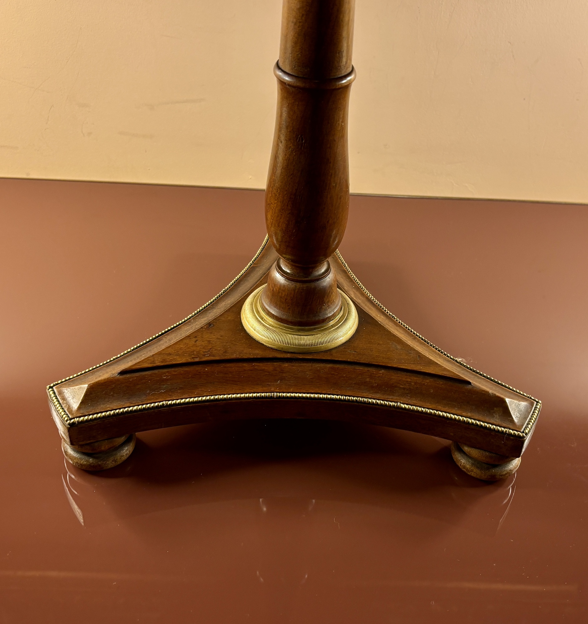 Petit guéridon style Empire, fin XIXe siècle
