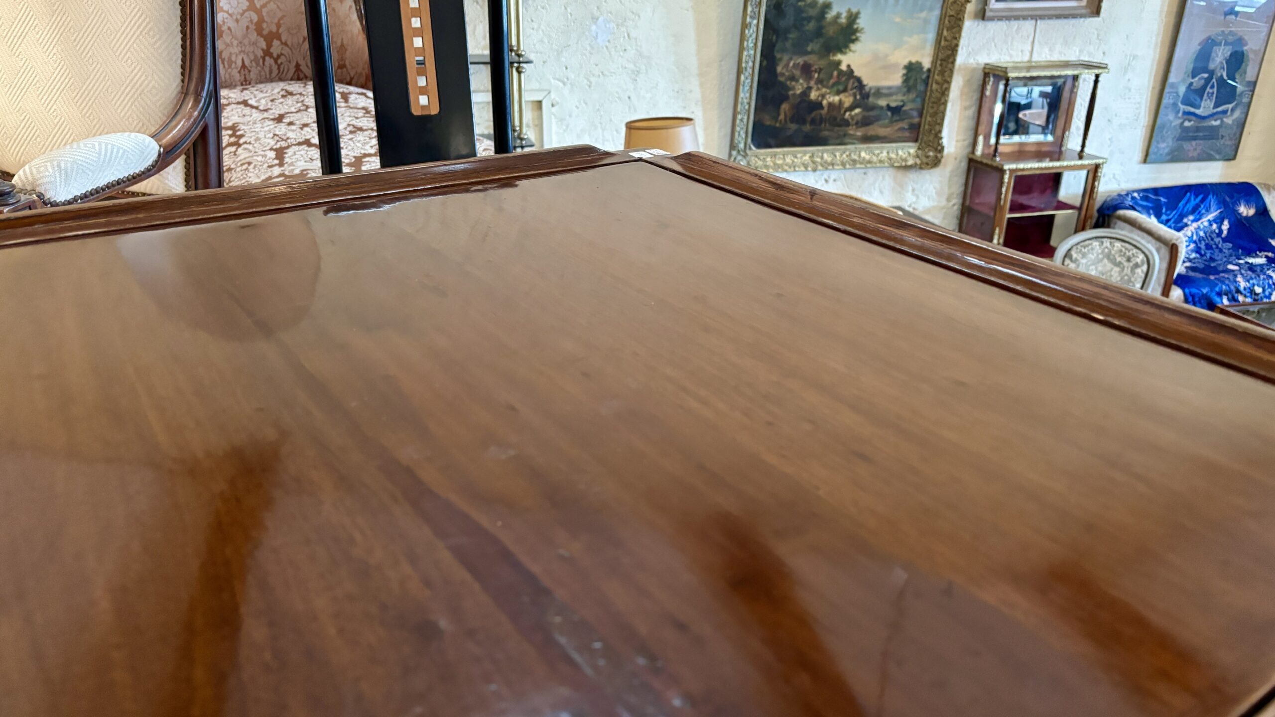 Table de bateau anti-roulis, XXe siècle