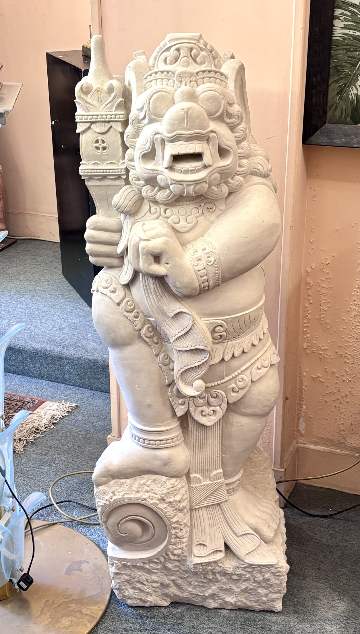 Sculpture en pierre figurant le héros Hanumān, XXe siècle