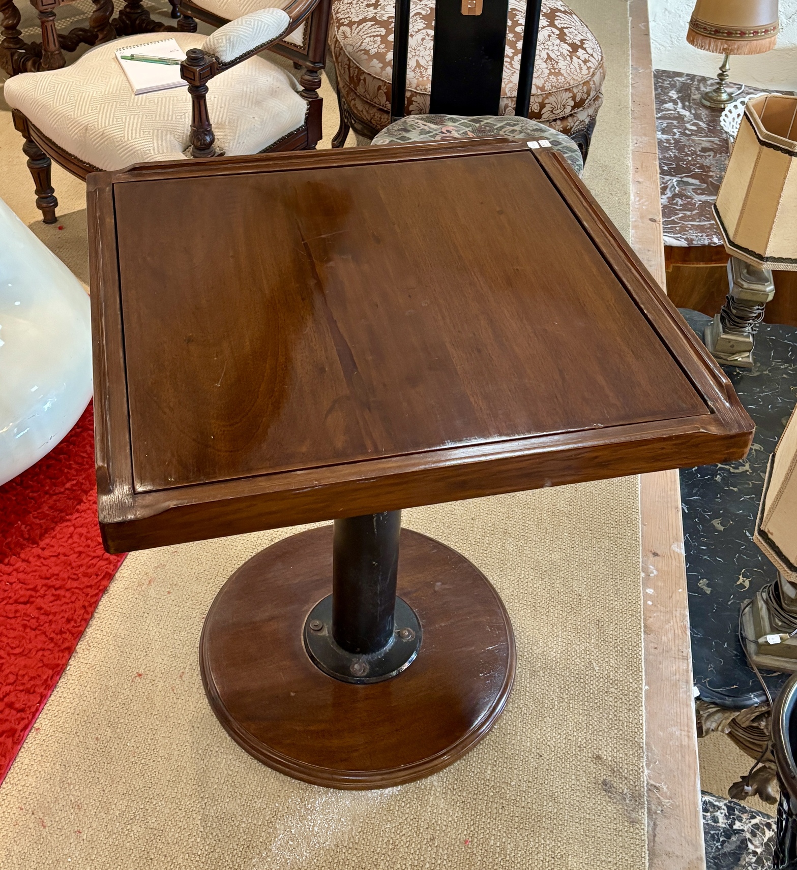 Table de bateau anti-roulis, XXe siècle