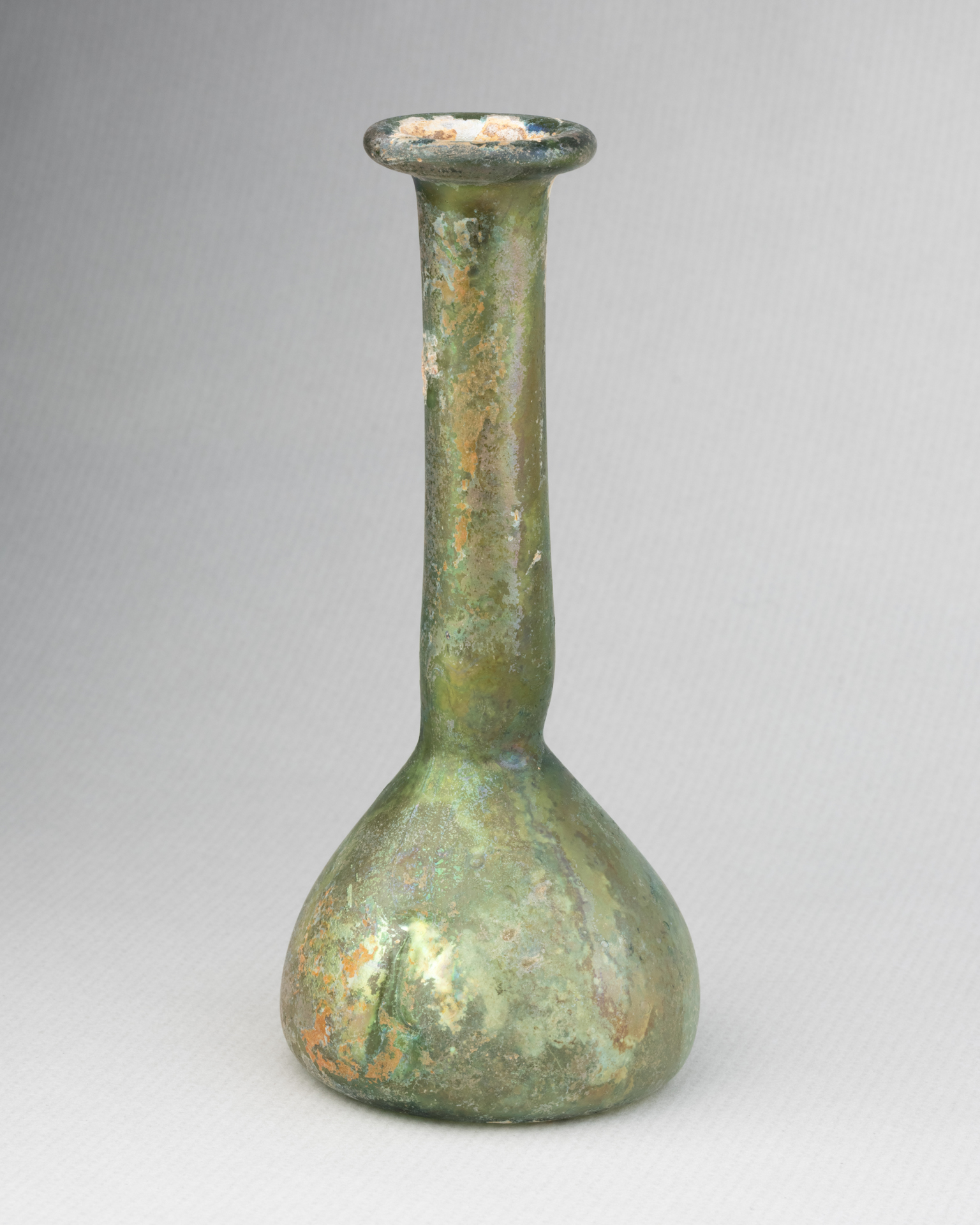 Grand lacrymatoire en verre, époque romaine tardive