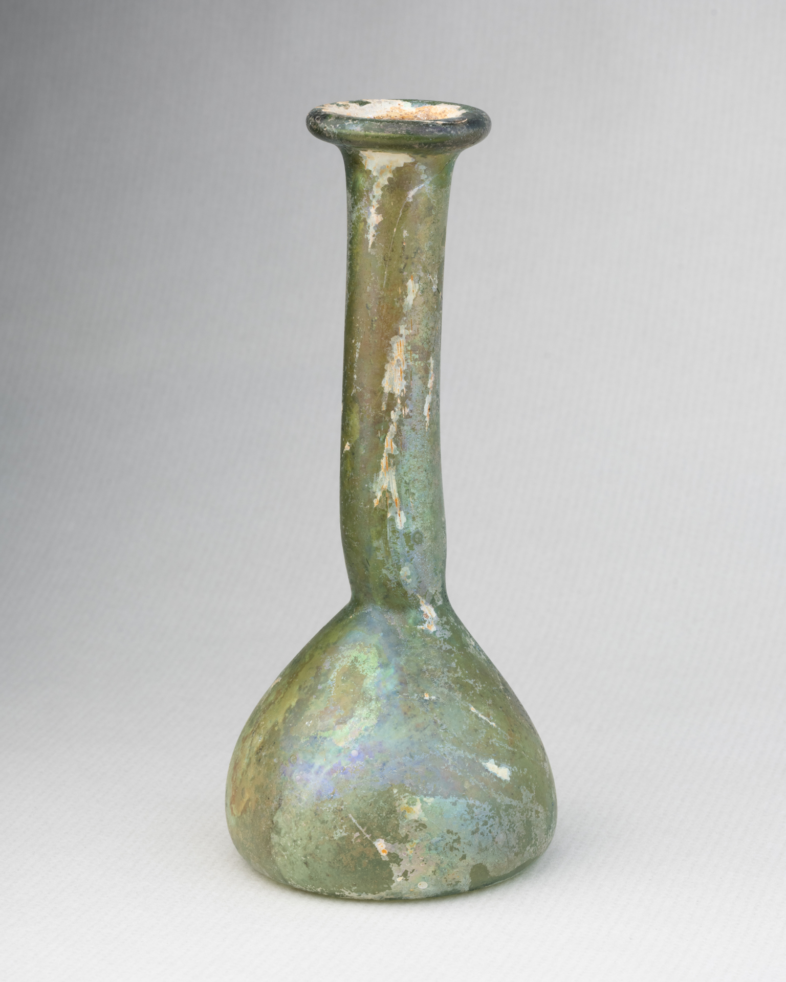 Grand lacrymatoire en verre, époque romaine tardive
