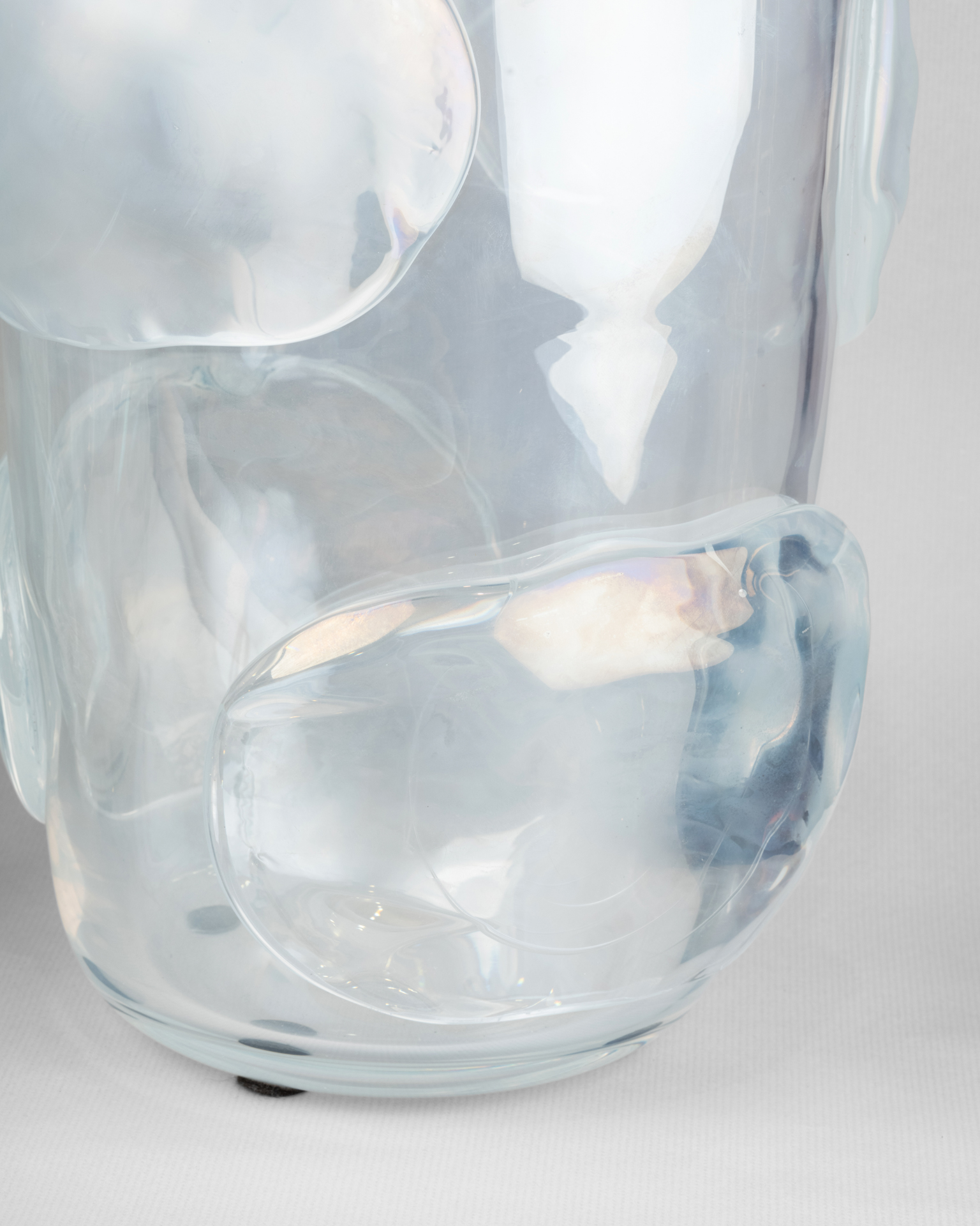 Paire de vases signés Costantini, XXe siècle