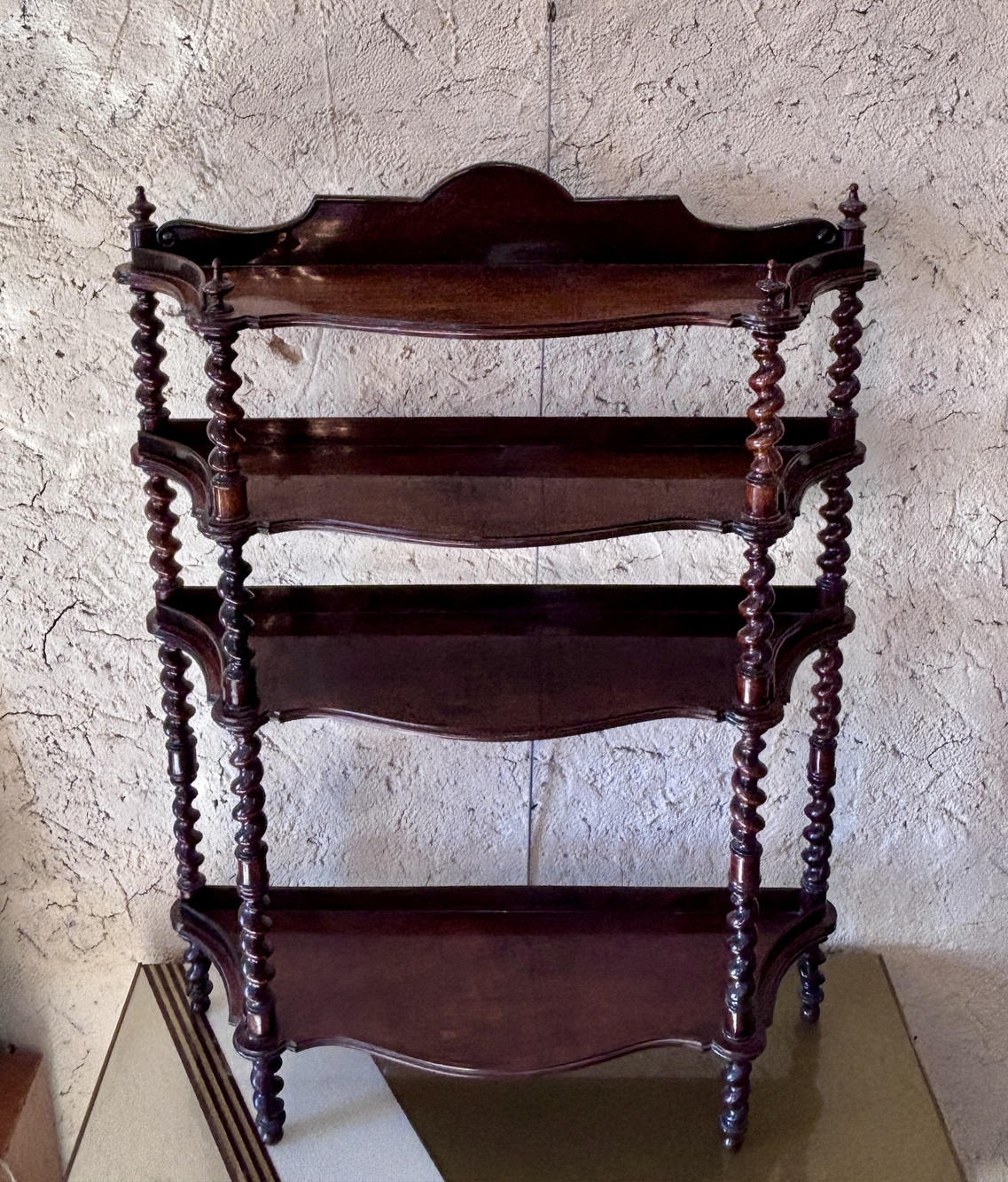 Napoleon III Rosewood Shelf Unit, 19th Century