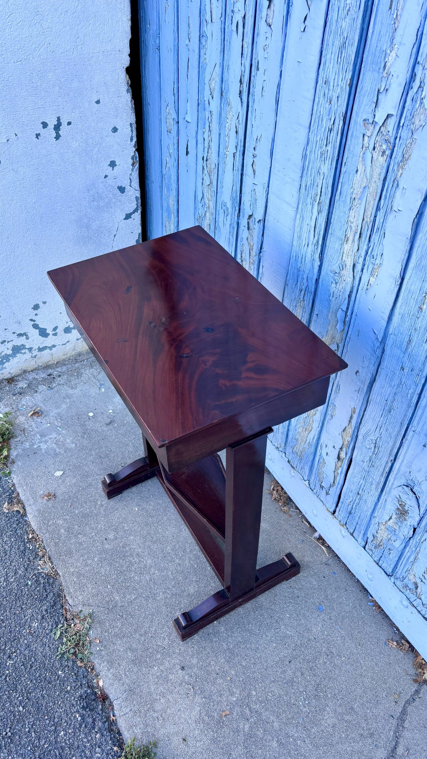 Petite coiffeuse en acajou, XIXe siècle