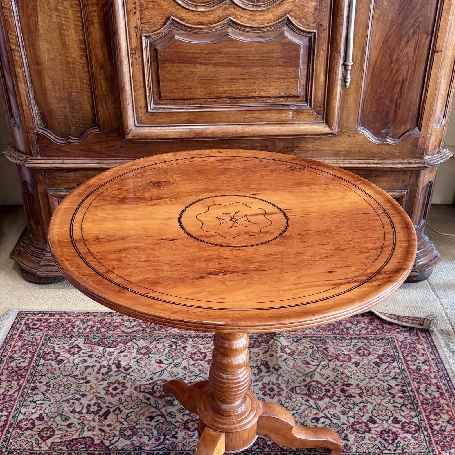 Charles X Period Folding Pedestal Table (guéridon), Circa 1824–1830